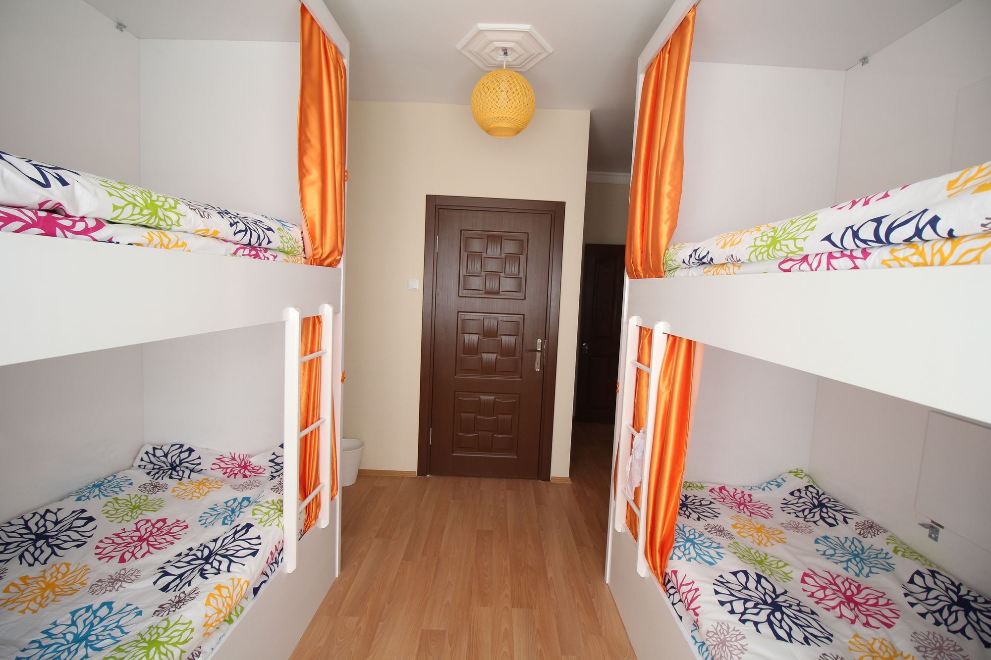 Deeps Hostel 埃斯基谢希尔 外观 照片